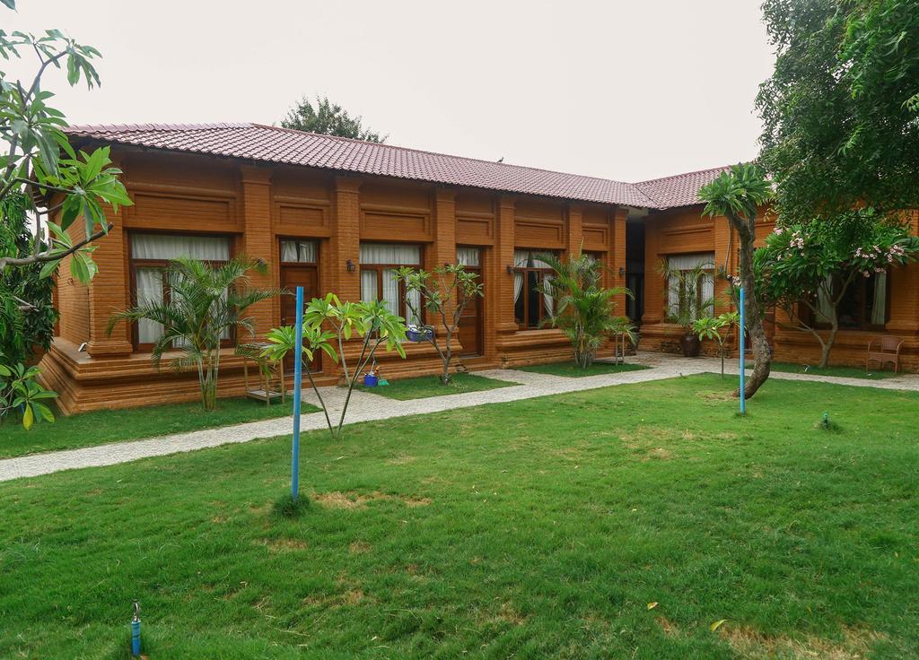 Manisanda Hotel Bagan Luaran gambar