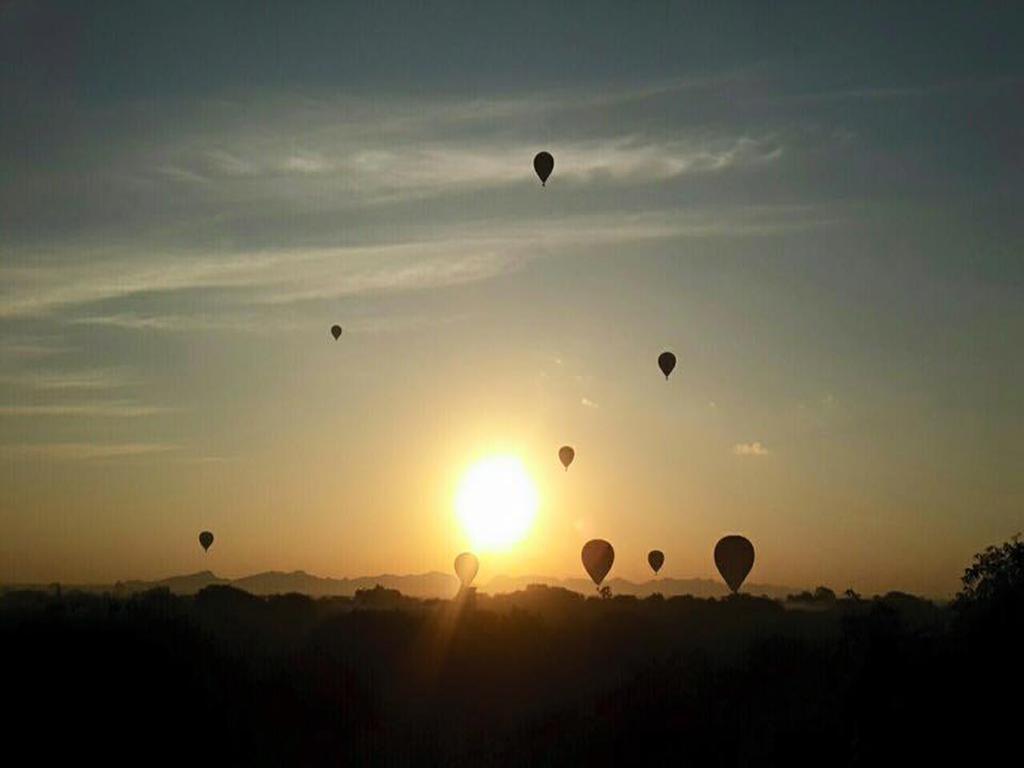 Manisanda Hotel Bagan Luaran gambar